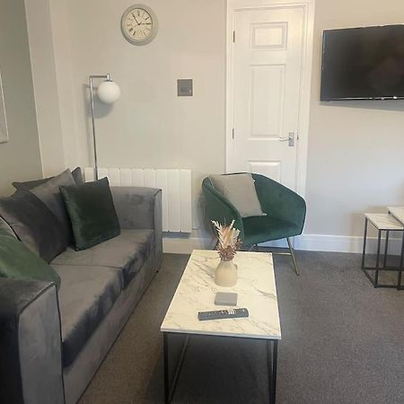 Fern House - By Shortstays4U 2 Bed House With Free Parking In The Town Centre Кингс-Линн Экстерьер фото